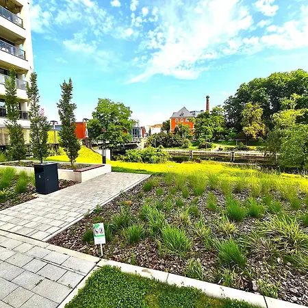 Krolowejjadwigi14 & Parking *